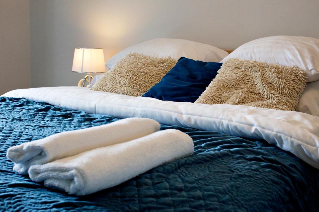 Cybernetyki 6B Serviced Accommodation ワルシャワ エクステリア 写真
