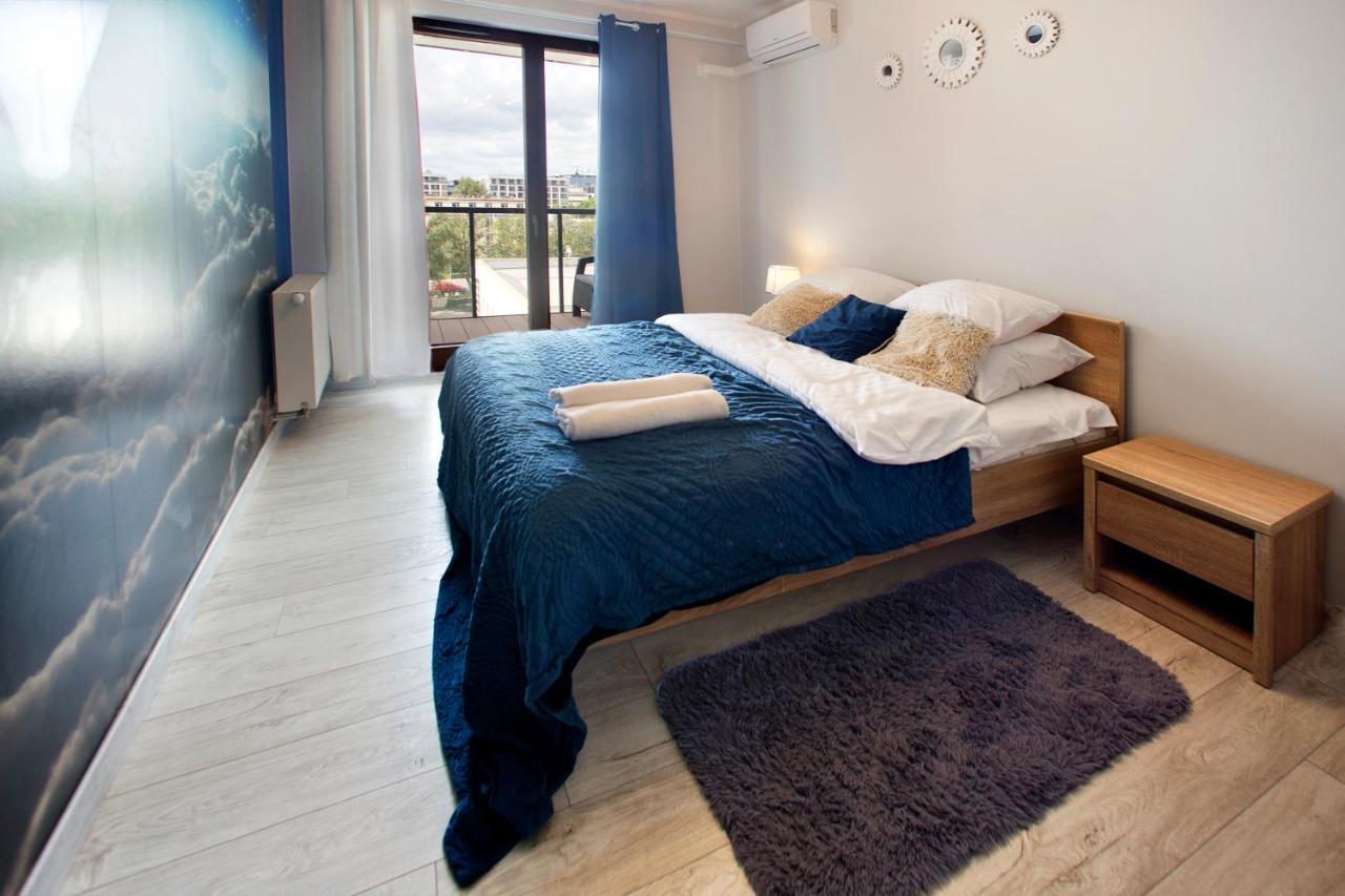 Cybernetyki 6B Serviced Accommodation ワルシャワ エクステリア 写真